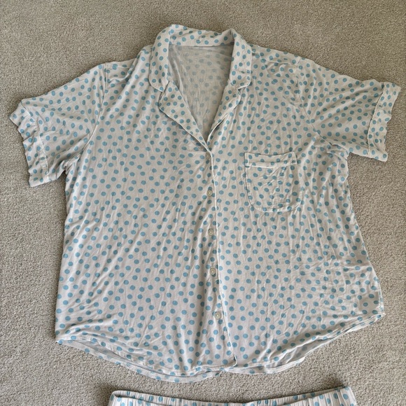 Victorias Secret Blue and White Polka Dot Pajama Set Size Large - Picture 2 of 7